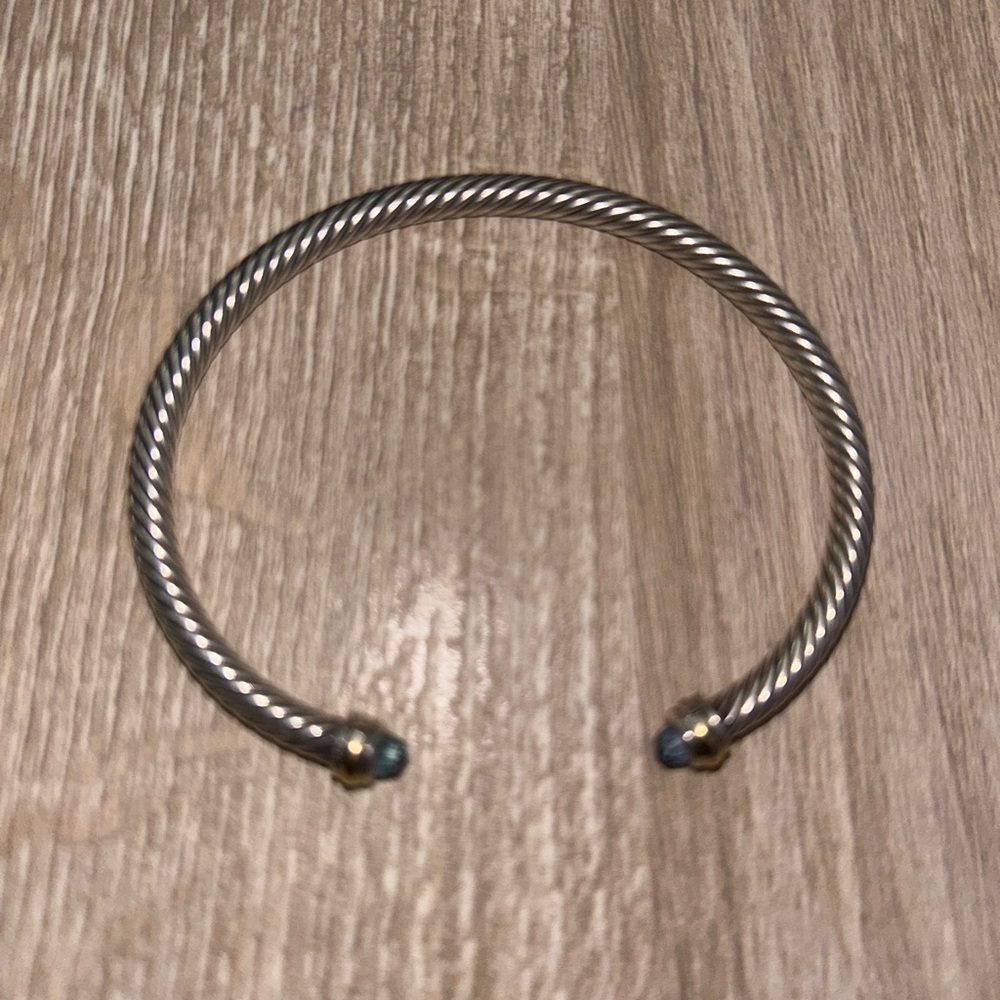 David Yurman Classic Cable Bracelet with Topaz gems - Picture 3 of 5